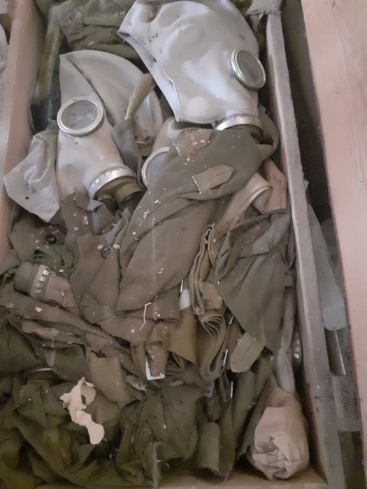 Срочно противагаз сотилади