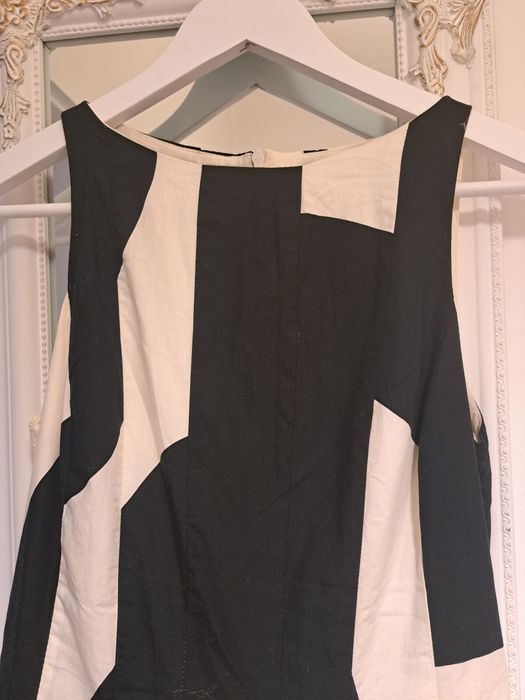 Рокля на големи точки Zara