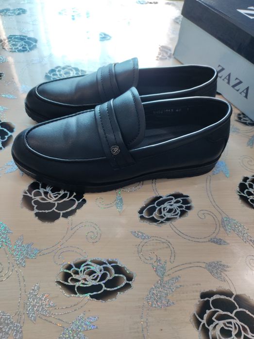 Продам туфли мужские подростковые