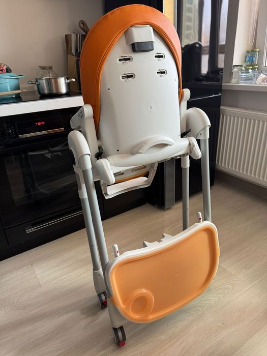 Стульчик для кормления Peg-Perego