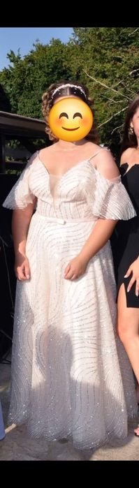 Официална рокля!