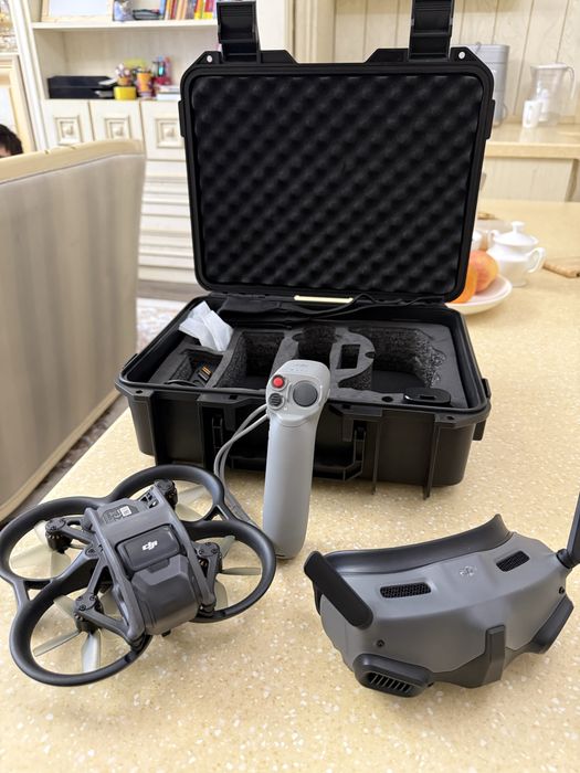 Dja Avata дрон с пультом и очками