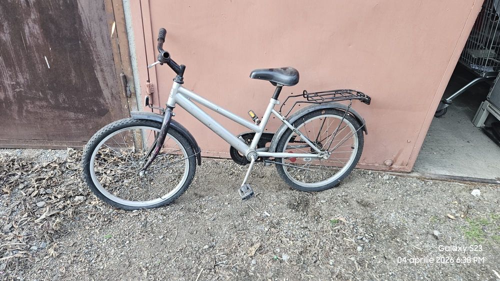 Biciclete de vanzare