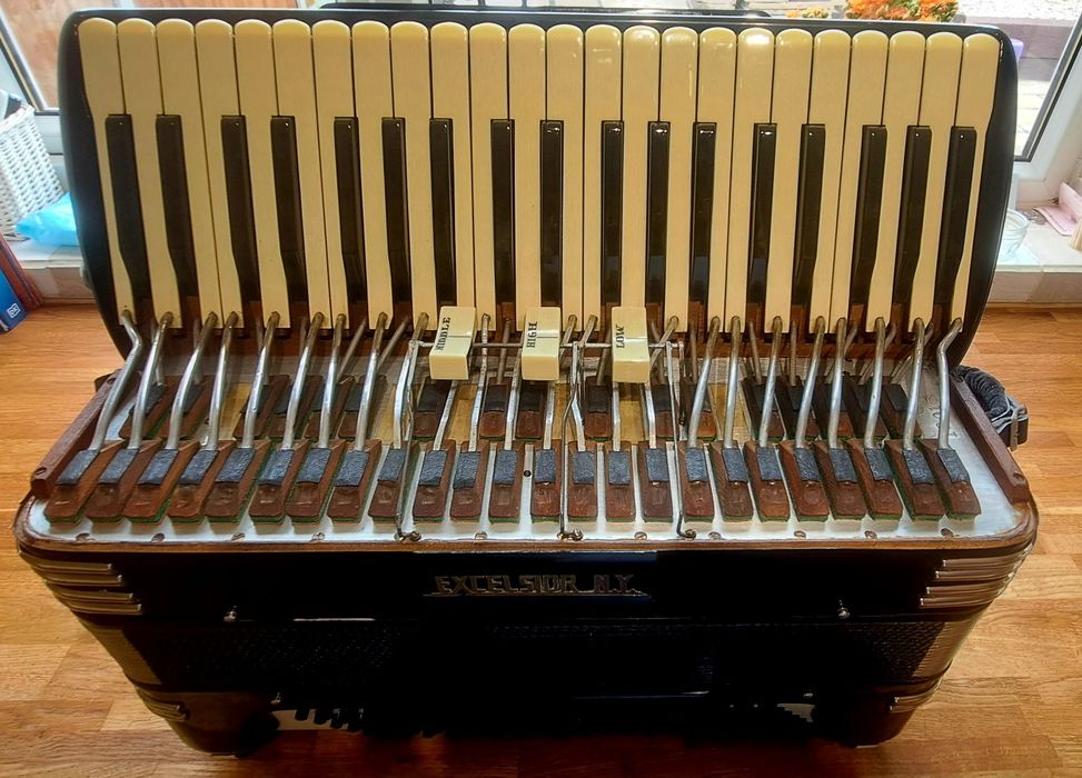 Acordeon Excelsior New York