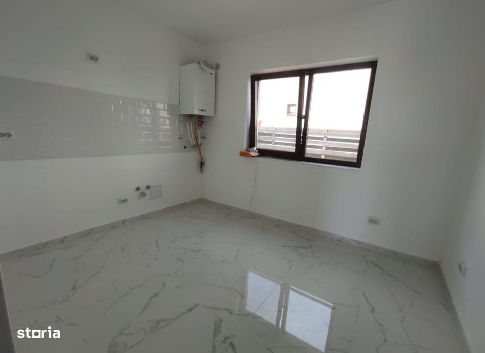 Casa 4 camere Miroslava , 94 metri Cod:154281