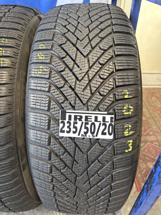 235/50/20 Pirelli M+S