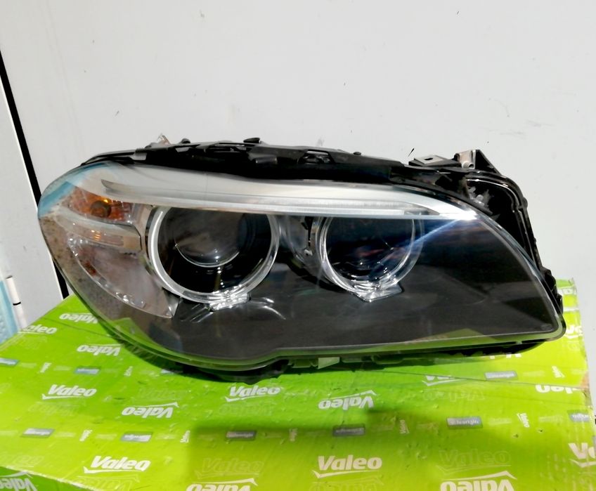 Фар Фарове за БМВ 5 Ф10 Ф11 фейс / BMW 5 F10 F11 Bi-Xenon Lci.