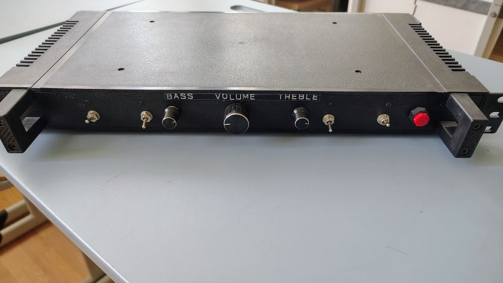 Amplificator 4 canale