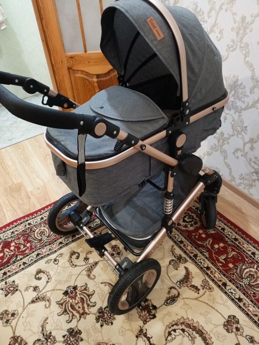 Продам детскую коляску