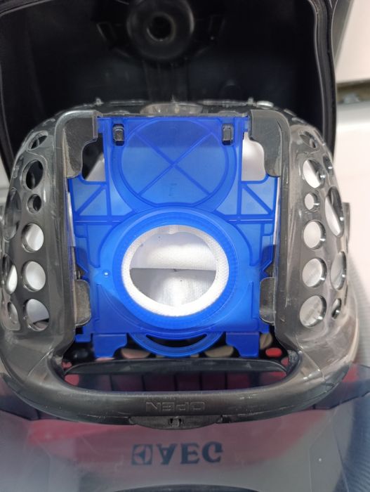 Прахосмукачка AEG Jetmaxx