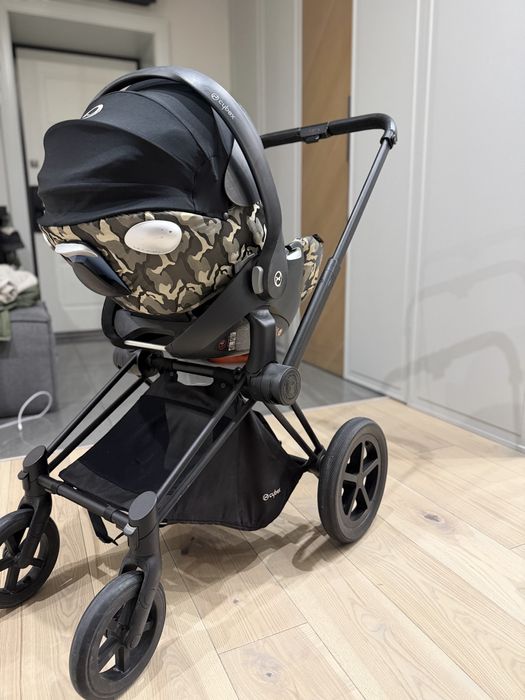 Продам колсяку Cybex