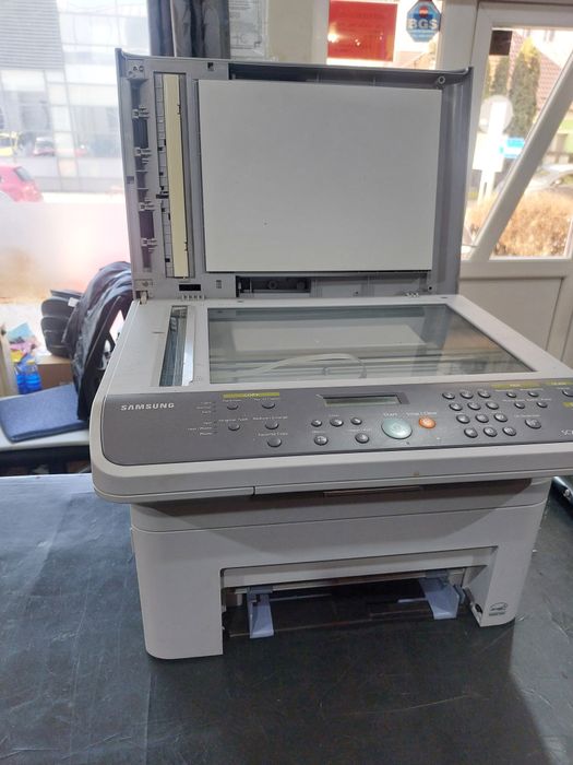 Imprimanta multifunctionala Samsung
