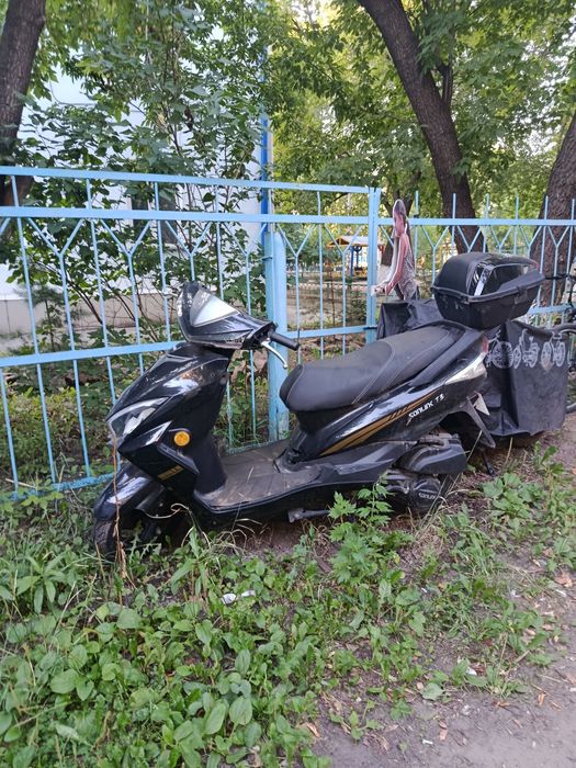 продам скутер.  п