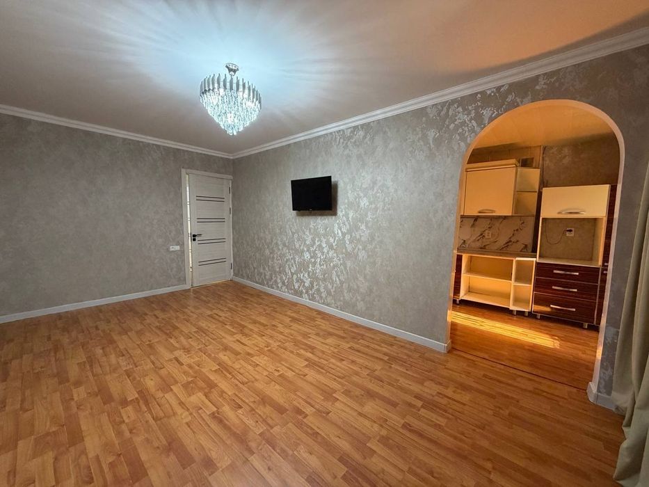 Срочно Продается квартира от Собственника 3х комнатная