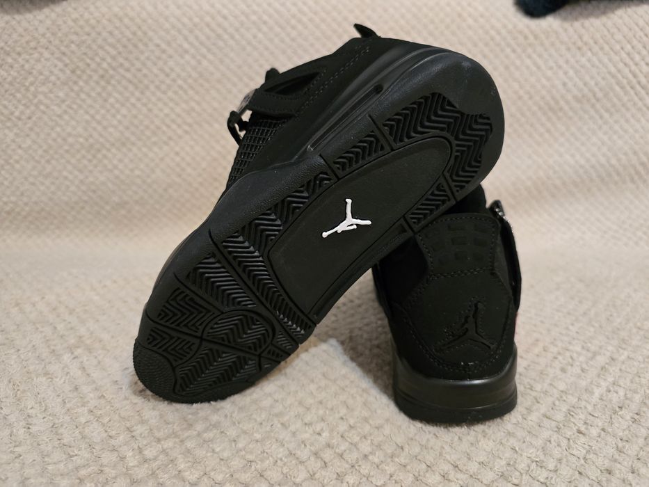 Nike jordan 4 black cat nr 41 42 43 44 preț 350 lei