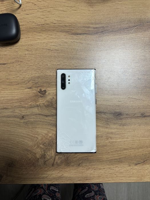 Продам Samsung Note10+
