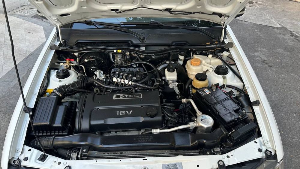 Nexia 2 1:6  2015 metan gaz