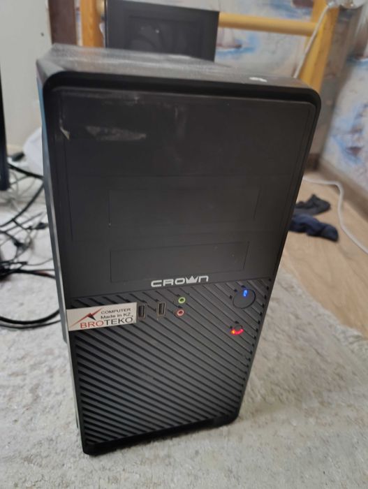 Продам системный блок ryzen 3 2200g