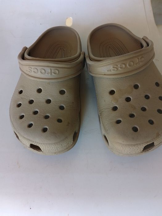 Crocs pt copi st bună
