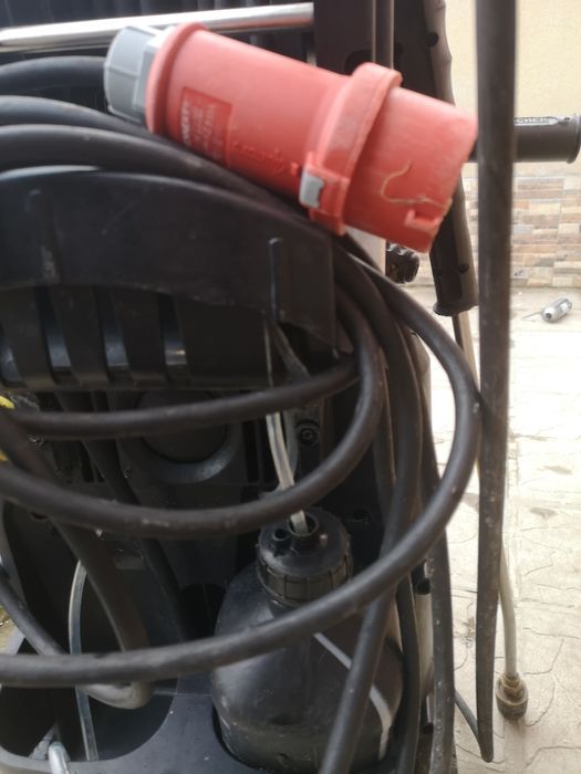 Водоструйка Karcher hd7/18-4м- 180bar Profesional 380V Керамика