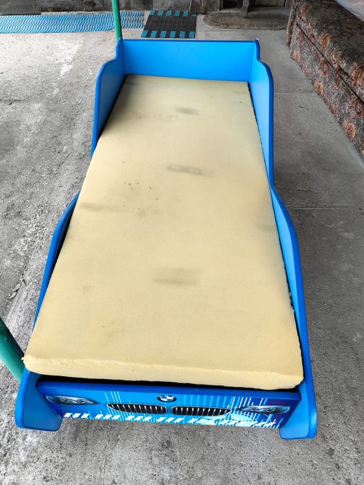 Продам детскую кровать