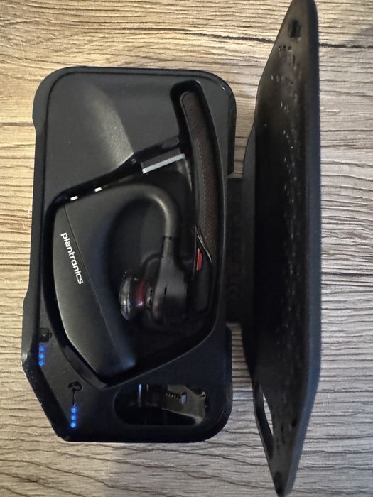 Casca Bluetooth Plantronics Voyager 5200 UC Series