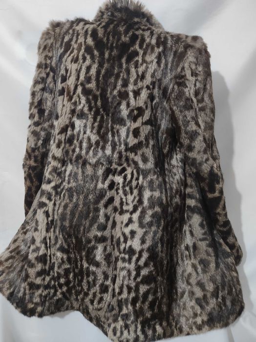 Haină blană naturală de râs - deosebită!