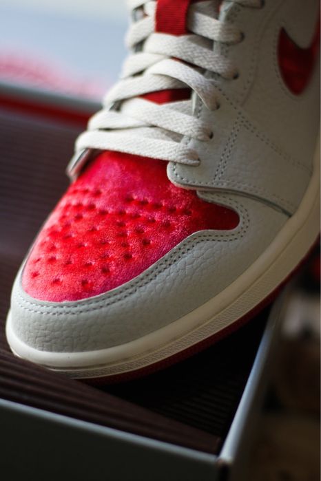 Jordan 1 размер EU 39  25см