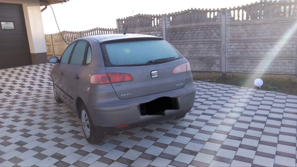Seat ibiza 1.4 avariat .