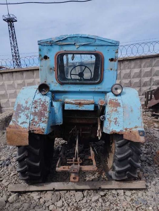 Трактор колесный Т-40