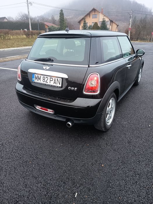 Mini one  2011 1.6 benzina