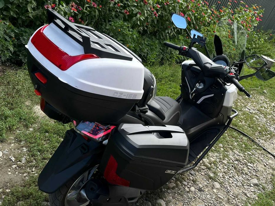 Продам мопед с гарантией