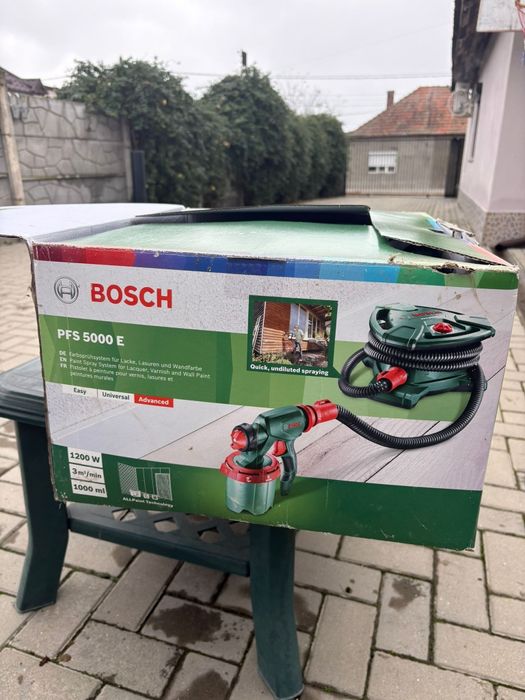Vând pistol de vopsit Bosch PFS 5000 E, 1200 W, 1000 ml capacitate rez