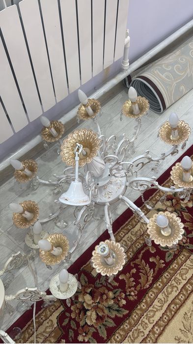 Люстра 8 -10 рожковые