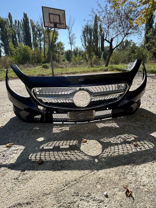 Mercedes c217 Предна броня и прагове