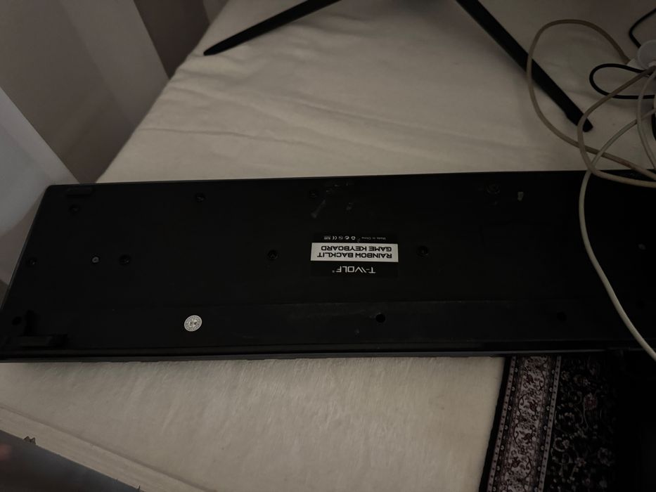 Продаю клавиатуру