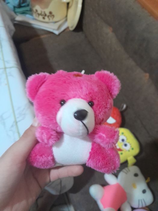 Ойыншықтар сатылады