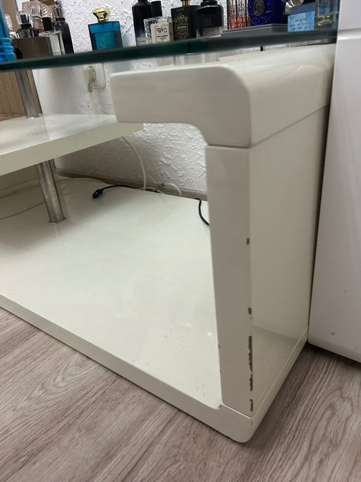 Masă de sticlă la preț avantajos