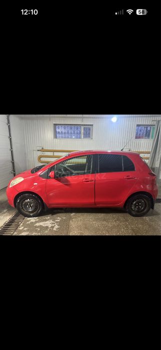 Продам авто тойота ярис