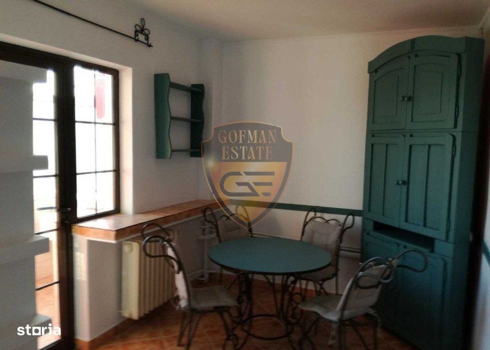 3 Camere, 72 mp, Dacia, confort 0, etaj 2 din 4, termoizolat, centrala