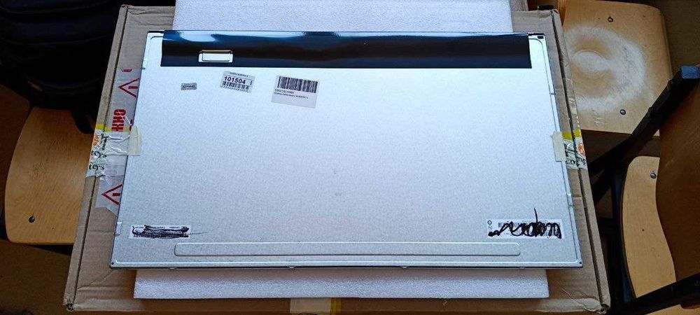 Продаю матрицу М238НVN01.0. Заказывали с ОЗОНа, не подошла. Новая.