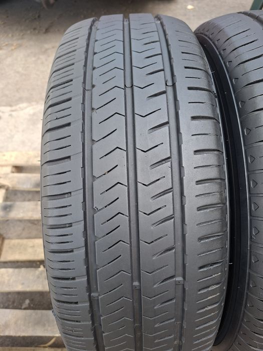 2бр. 215/65/16C Hankook - Бусови гуми 2024г.