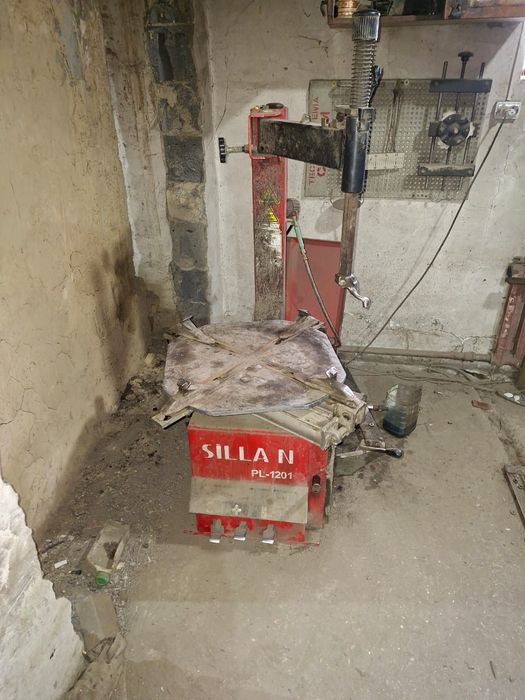 Продам шиномонтажное оборудование