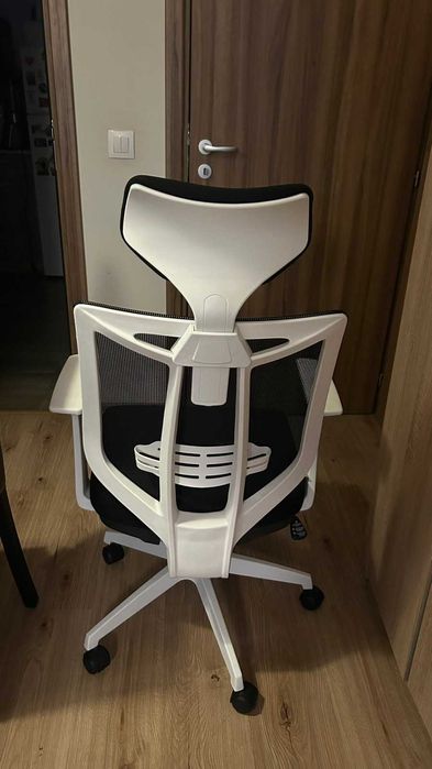 Работен стол ANTARES ECLIPSE, черно и бяло