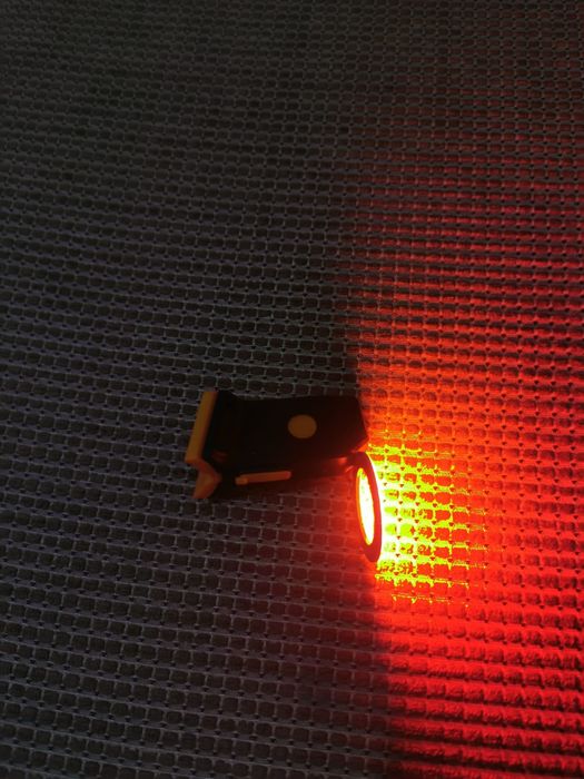 Stop bicicletă cu lumină intermitentă