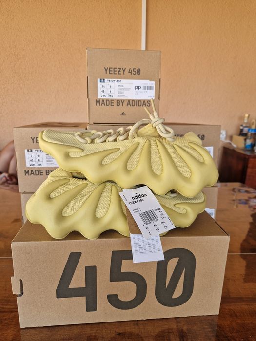 Yeezy 450 Sulfur