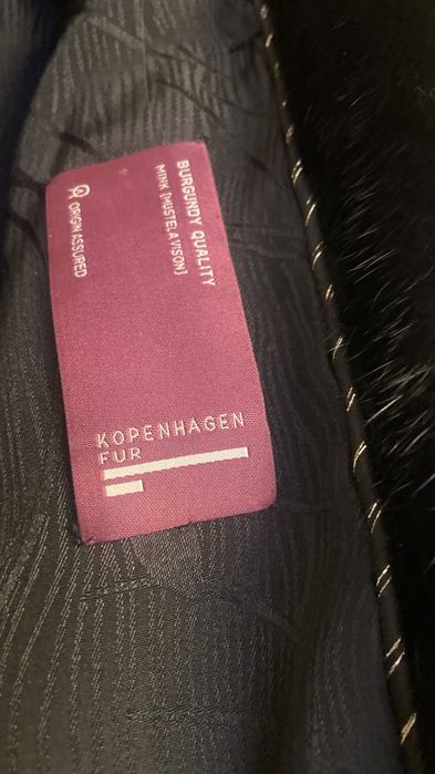 Продам шубу норковую с капюшоном