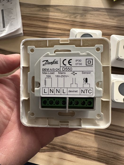 Termostate Danfoss Devi D550 incalzire electrica