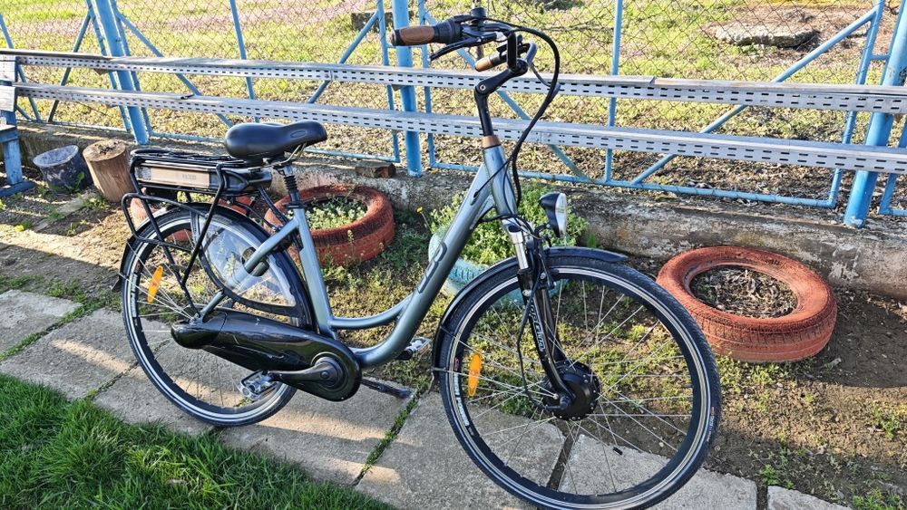 Bicicleta electrica roți pe 28