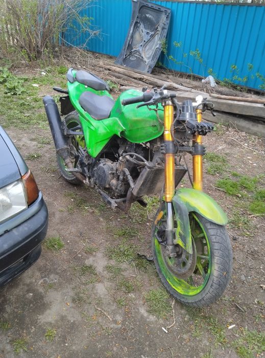Продам стрит файтер на ходу